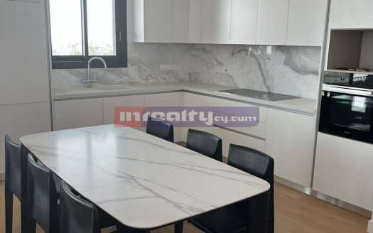 4 B/R PENTHOUSE COLUMBIA