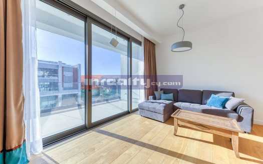MODERN 2 B/R APARTMENT IN MESA GITONIA