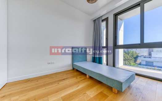 MODERN 2 B/R APARTMENT IN MESA GITONIA