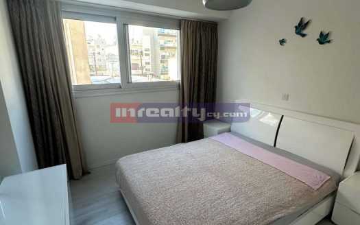 2 B/R APARTMENT IN NEAPOLIS