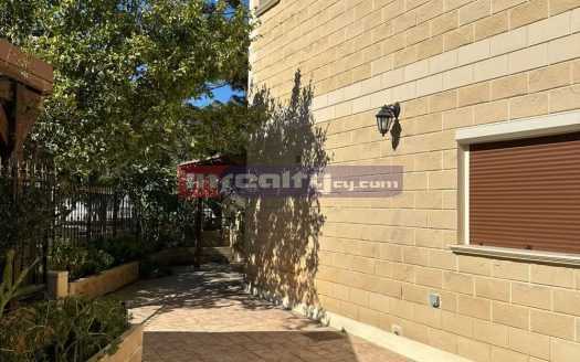 U/F 4 B/R HOUSE NEAR SKLAVENITIS AGIOS ATHANASIOS
