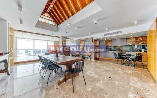 BEACH FRONT 3 B/R PENTHOUSE