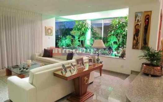 7 B/R VILLA IN PANTHEA AREA