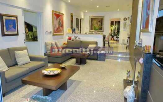 7 B/R VILLA IN PANTHEA AREA