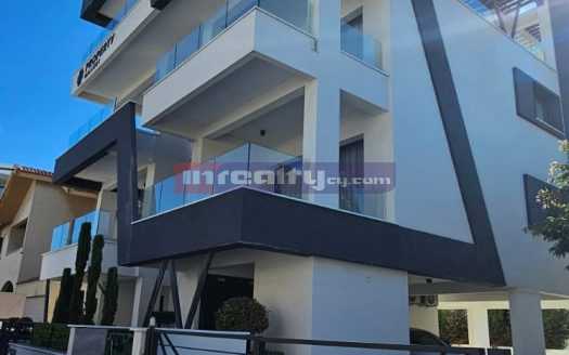 WHOLE BUILDING FOR RENT