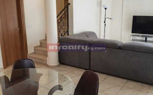 3 B/R HOUSE IN TOURIST AREA