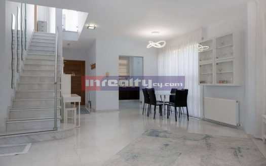 3 B/R VILLA IN AMATHUSA COSTAL HEIGHTS