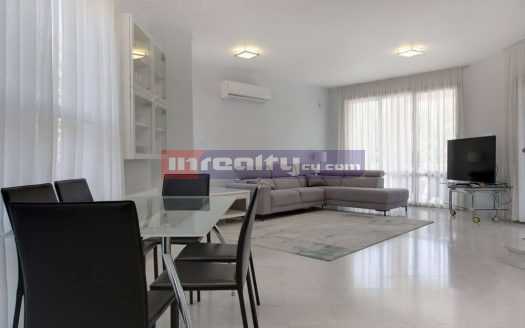 3 B/R VILLA IN AMATHUSA COSTAL HEIGHTS