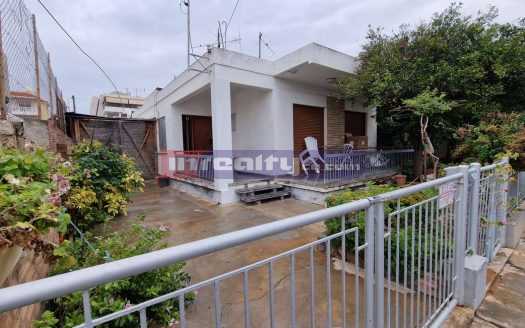 3 B/R HOUSE HALKOUTSA