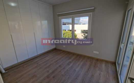 2 Bedroom fully renovated Flat in Neapolis