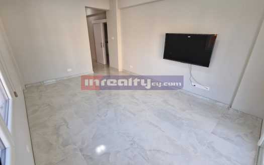 2 Bedroom fully renovated Flat in Neapolis
