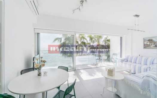 SEA-FRONT 3 BEDROOM F/F FLAT
