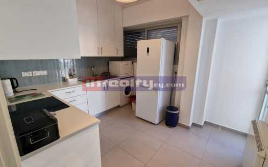 SEA-FRONT 3 BEDROOM F/F FLAT