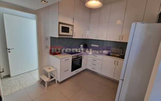 SEA-FRONT 3 BEDROOM F/F FLAT