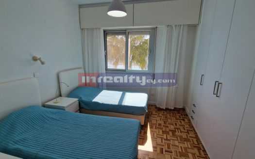 SEA-FRONT 3 BEDROOM F/F FLAT