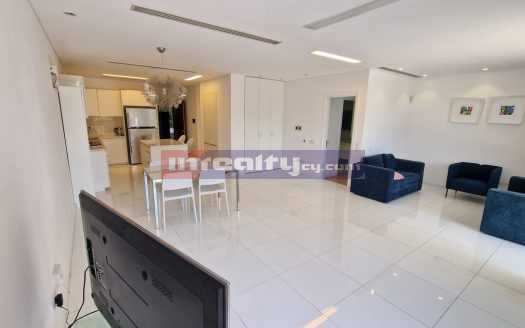 SEAFRONT 2 B/R F/F APARTMENT IN A LUXURY COMPLEX