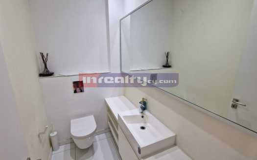 SEAFRONT 2 B/R F/F APARTMENT IN A LUXURY COMPLEX