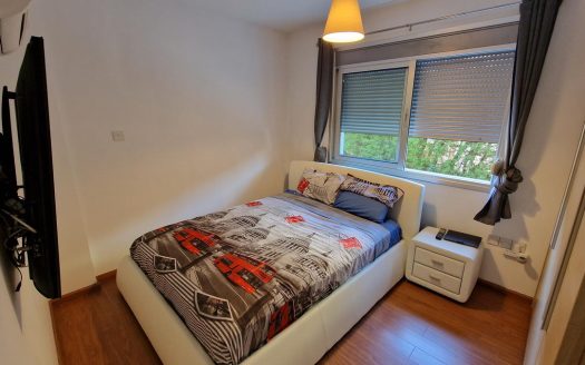 2B/R FLAT IN AGIA FYLA AREA