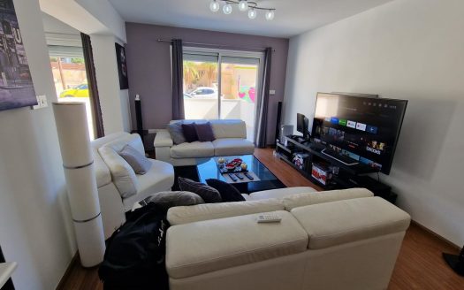 2B/R FLAT IN AGIA FYLA AREA